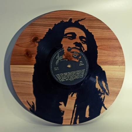 Bob Marley em criptoméria